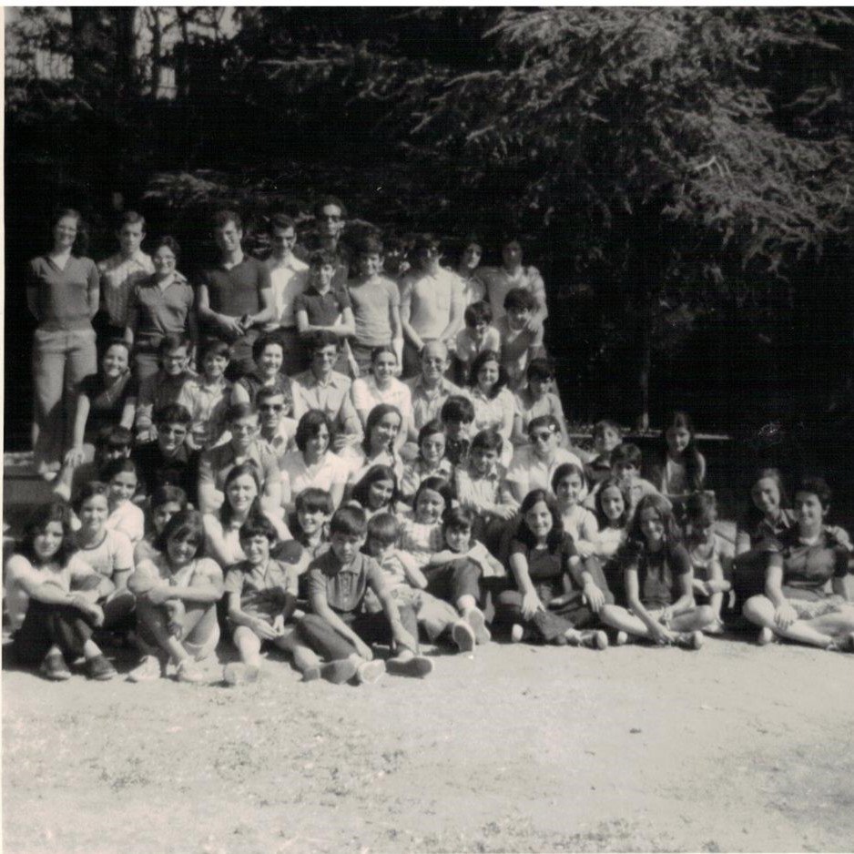 Fotografía del archivo histórico: Primeros pasos