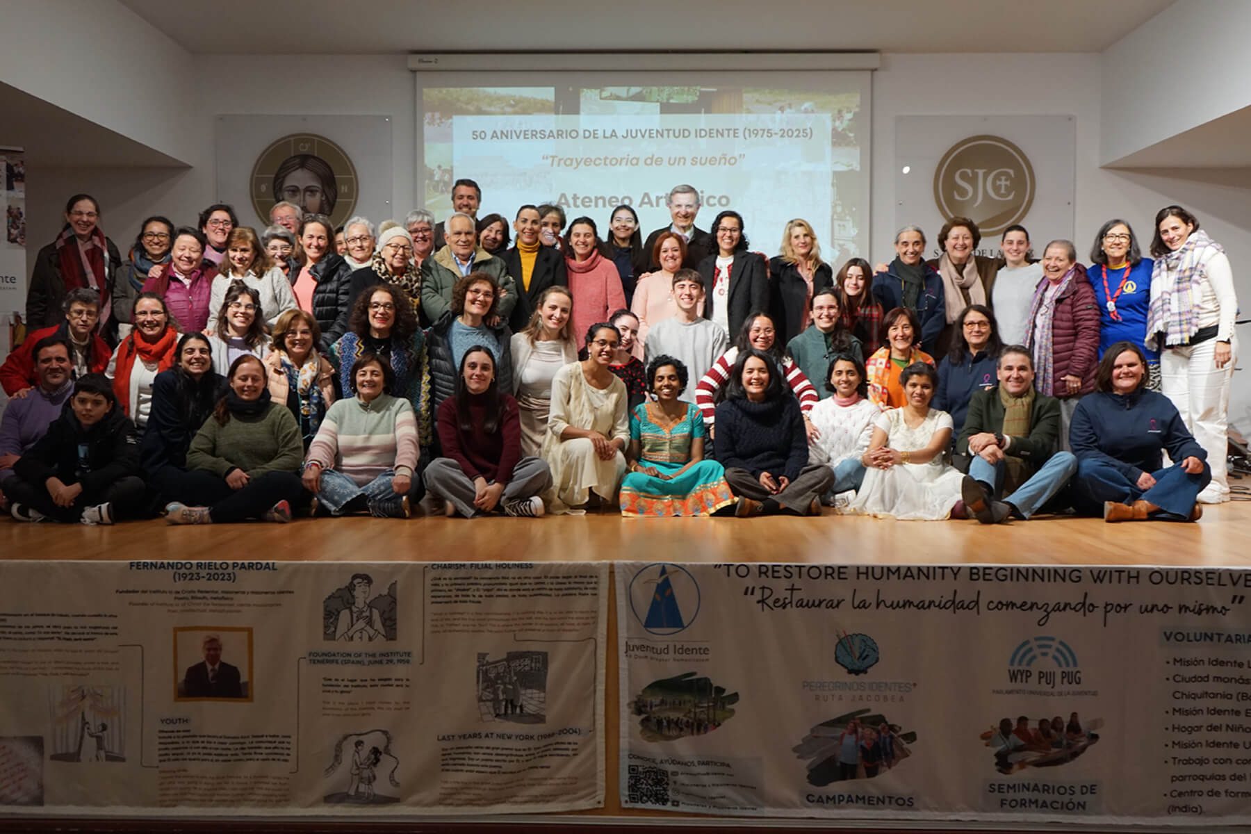 Participantes en las Jornadas Fernando Rielo y el 50 aniversario de Juventud Idente